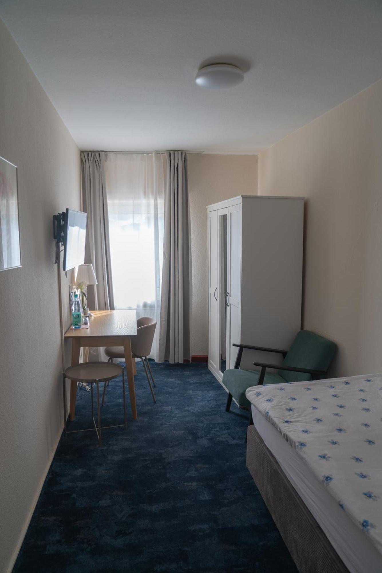 Hotel Zum Grafen Hallermunt ชปริงเกอ ภายนอก รูปภาพ