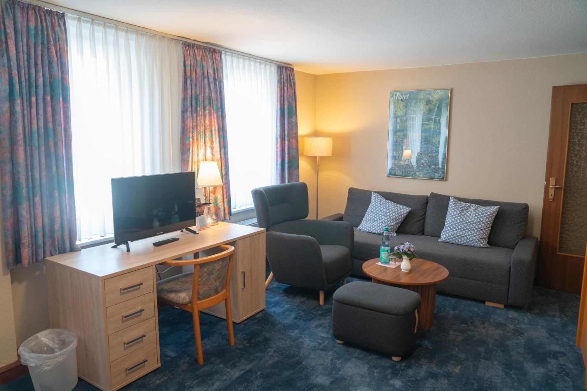 Hotel Zum Grafen Hallermunt ชปริงเกอ ภายนอก รูปภาพ